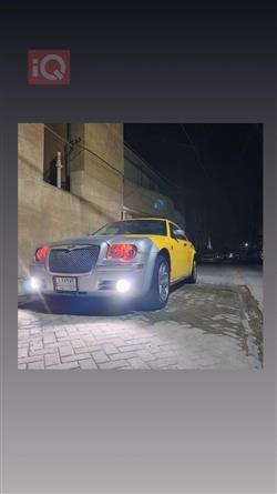 کرایسلەر 300